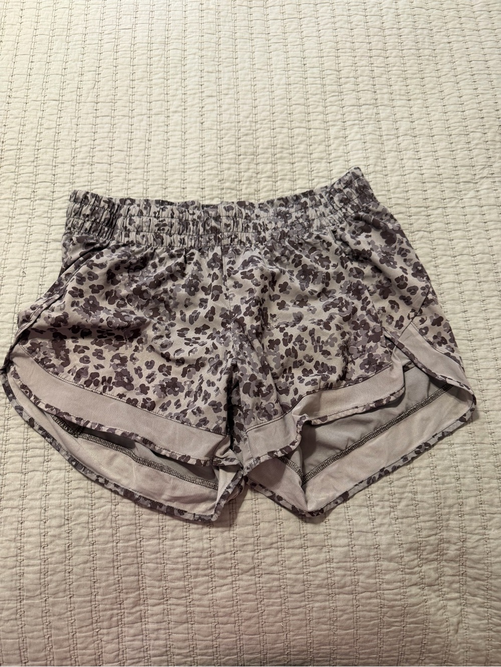 Athleta Printed Mesh Racer Run Short 4”